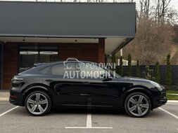 Porsche Cayenne Coupe Chrono Sport slika 4