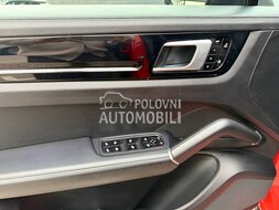 Porsche Cayenne Coupe Chrono Sport slika 14