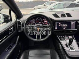 Porsche Cayenne Coupe Chrono Sport slika 19