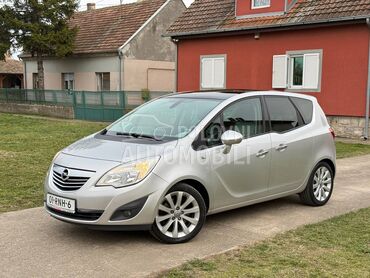 Opel Meriva 1.4 COSMO NAV/PANO