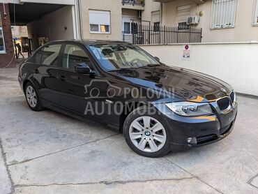 BMW 318 i Black Sapphire