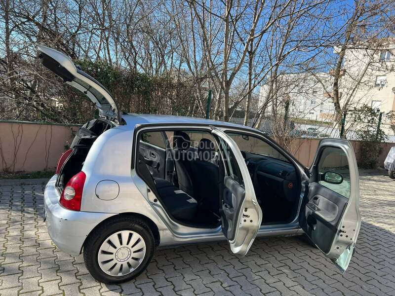 Renault Clio 1.2