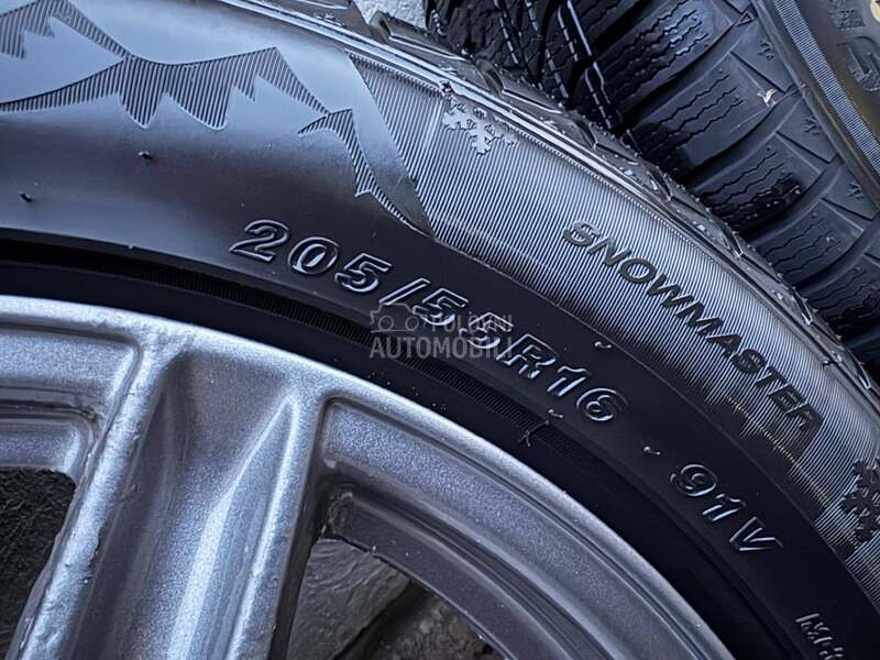 Goodride 205/55 R16 Zimska