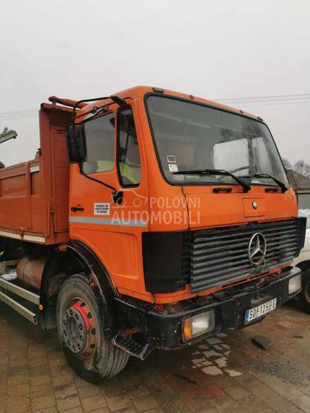 Mercedes Benz 1622
