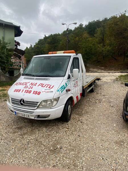 Mercedes Benz sprinter 313