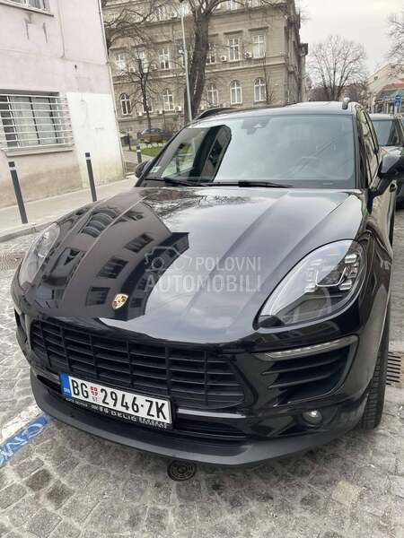 Porsche Macan 3.0