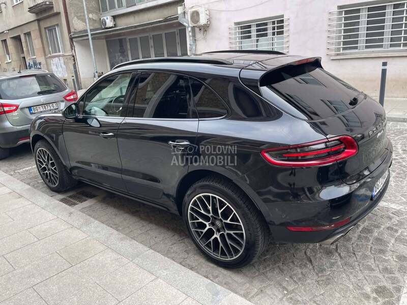 Porsche Macan 3.0