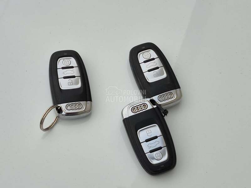 Audi A4 2.0 TDI/NAV/XEN/KOŽA