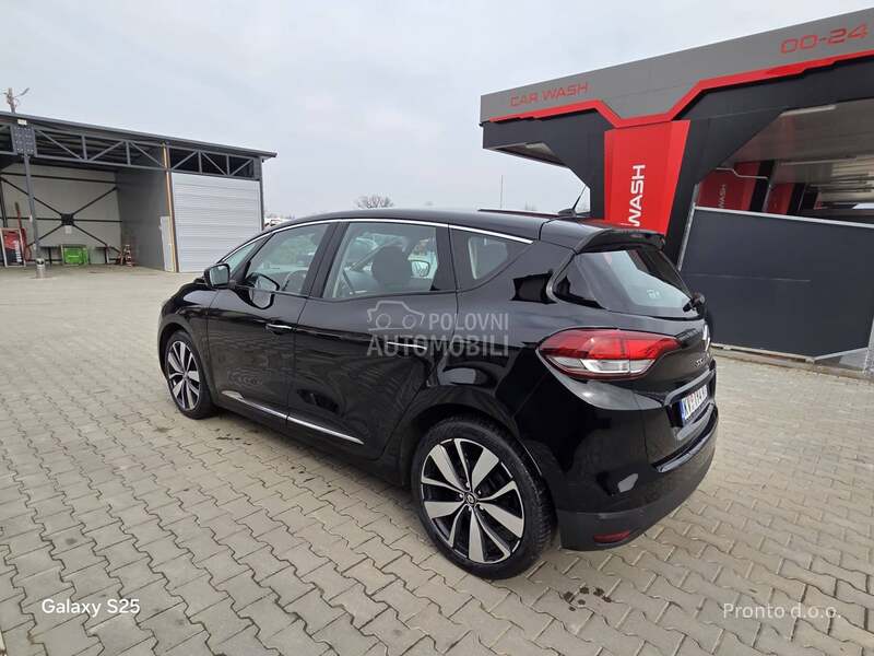 Renault Scenic 1.5 dci matrix