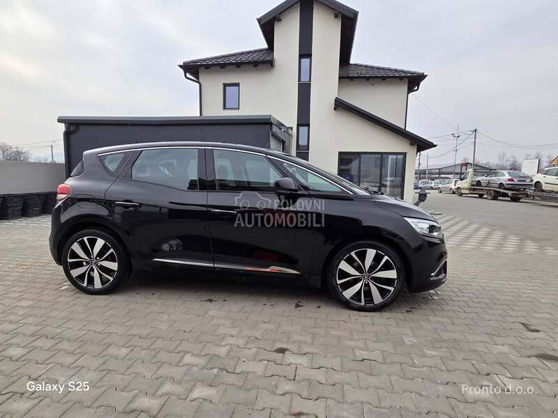 Renault Scenic 1.5 dci matrix