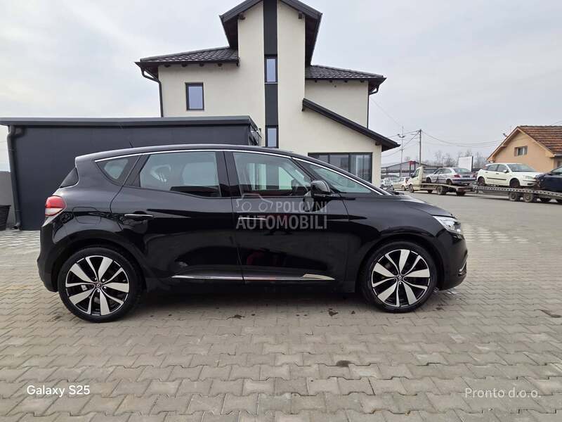 Renault Scenic 1.5 dci matrix