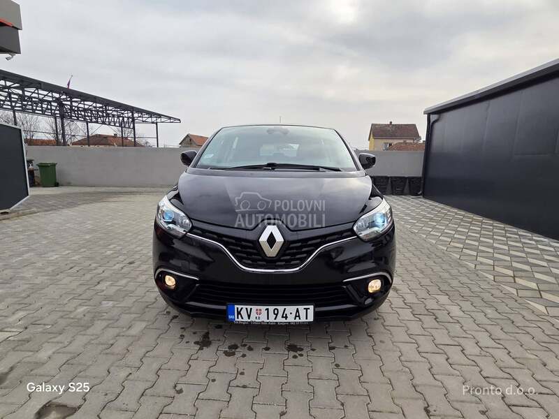 Renault Scenic 1.5 dci matrix
