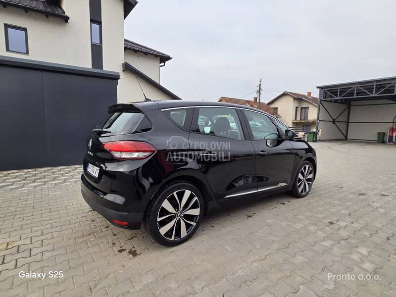 Renault Scenic 1.5 dci matrix