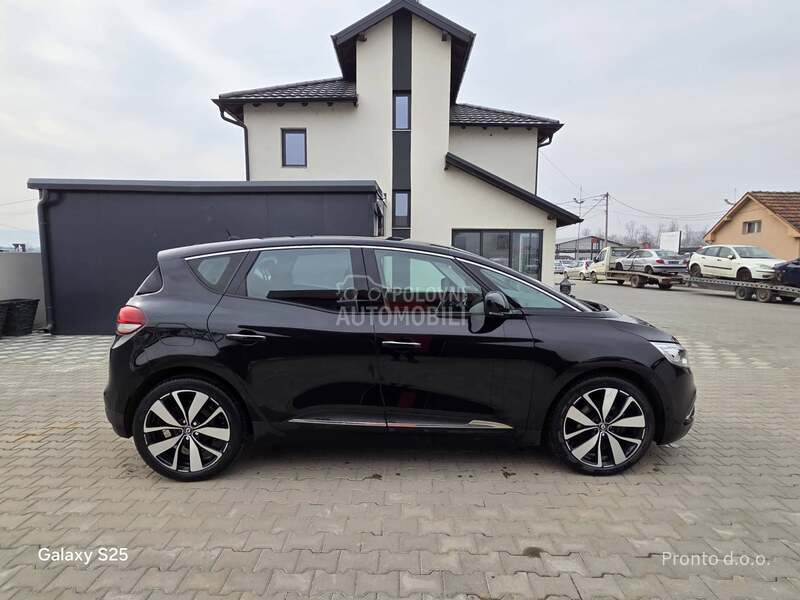 Renault Scenic 1.5 dci matrix