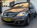 Mercedes Benz B 180 