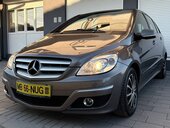 Mercedes Benz B 180 
