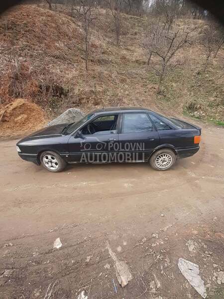 Audi 80 