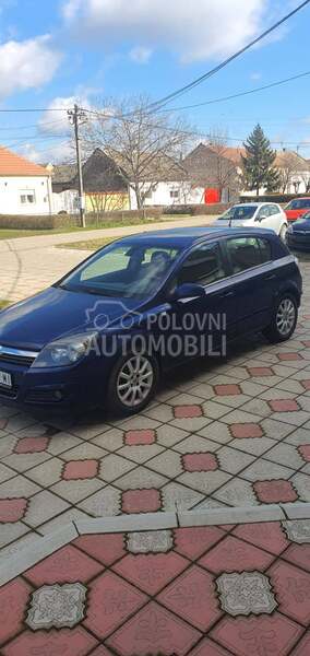 Opel Astra H 1.6