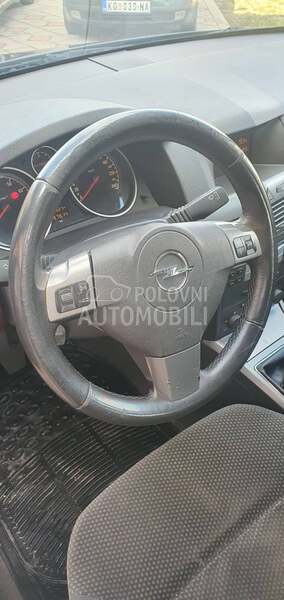 Opel Astra H 1.6
