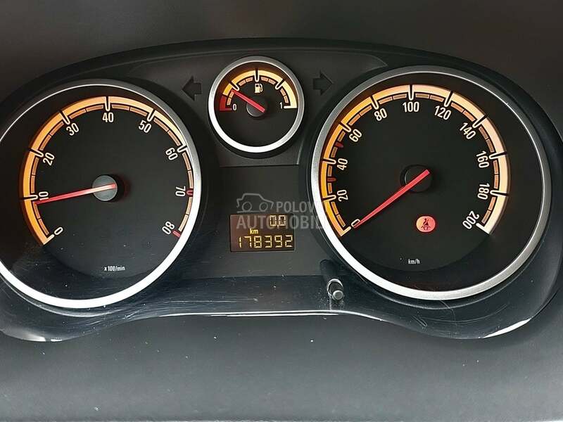 Opel Corsa D 1.2