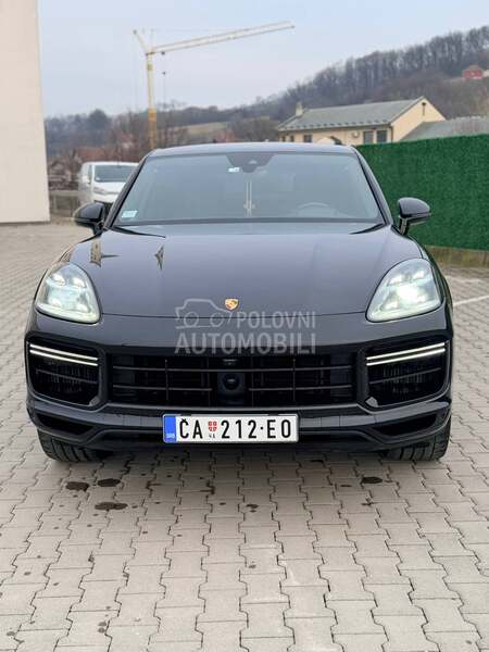 Porsche Cayenne Coupe TURBO 550HP