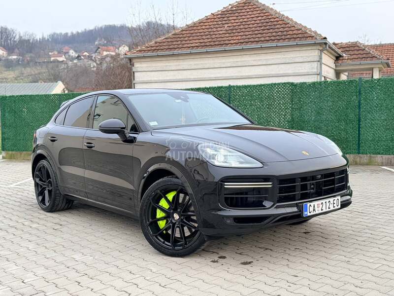 Porsche Cayenne Coupe TURBO 550HP