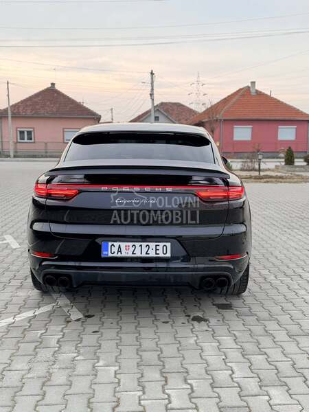Porsche Cayenne Coupe TURBO 550HP