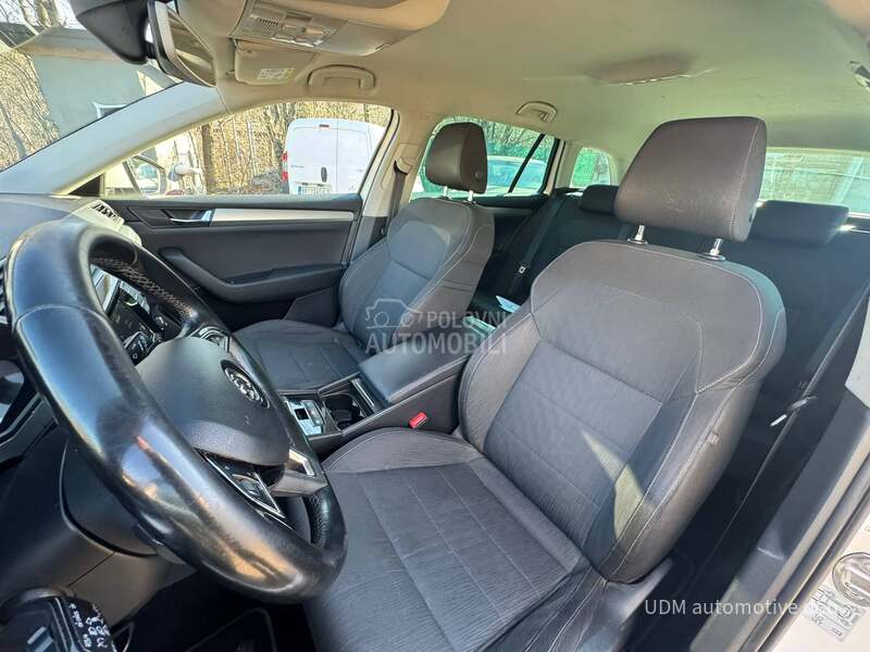 Škoda Superb 2.0tdi