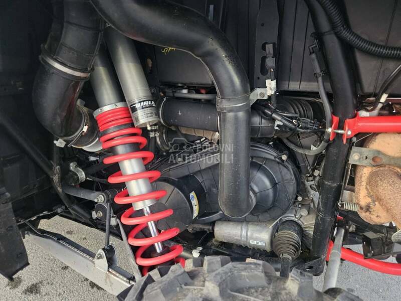 Polaris rzr 1000 4sed