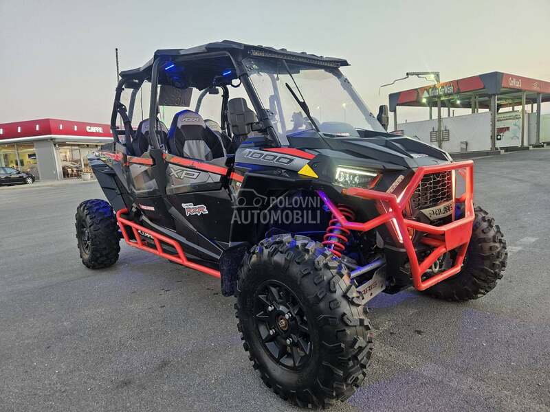 Polaris rzr 1000 4sed
