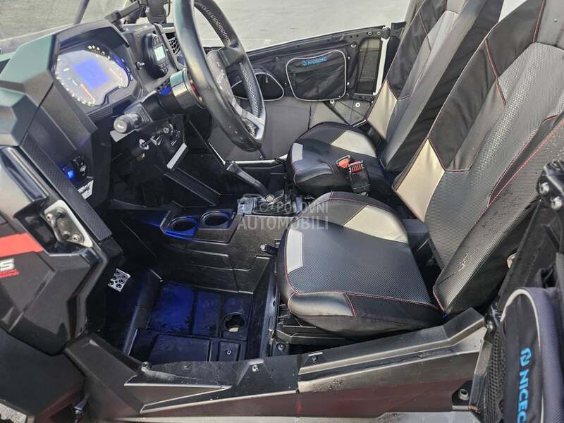 Polaris rzr 1000 4sed