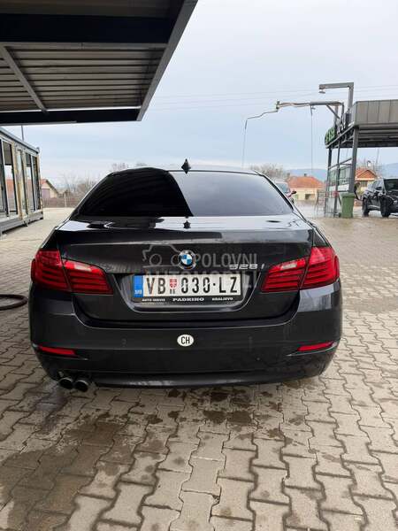 BMW 528 2000