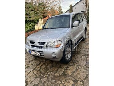 Mitsubishi Pajero 3200