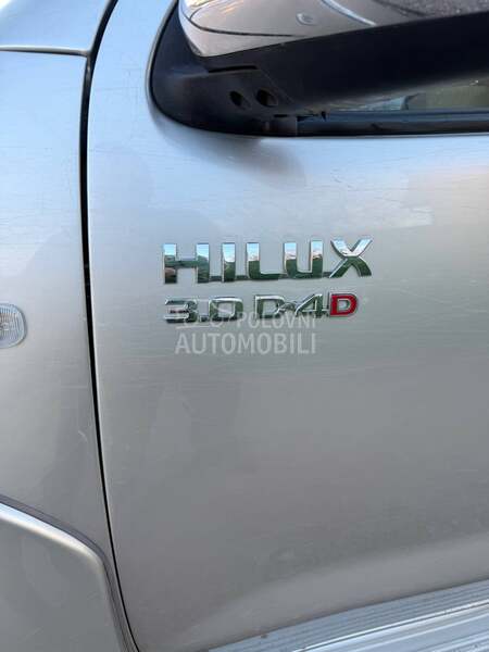 Toyota Hilux 