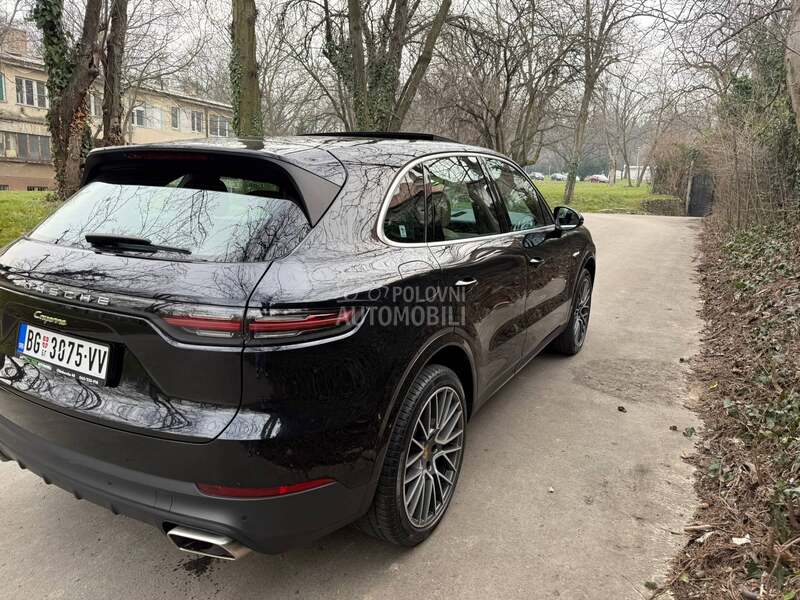 Porsche Cayenne 