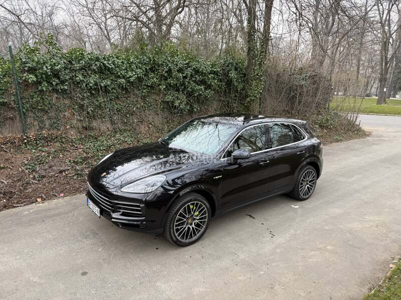 Porsche Cayenne 