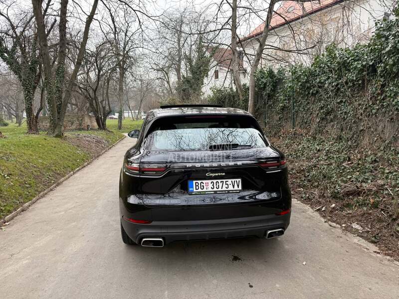 Porsche Cayenne 