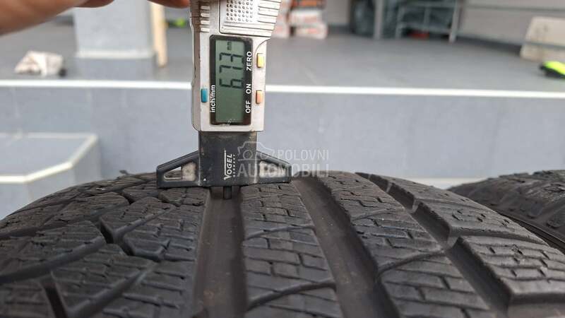Pirelli 255/35 R19 Zimska