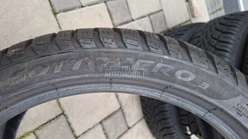 Pirelli 255/35 R19 Zimska