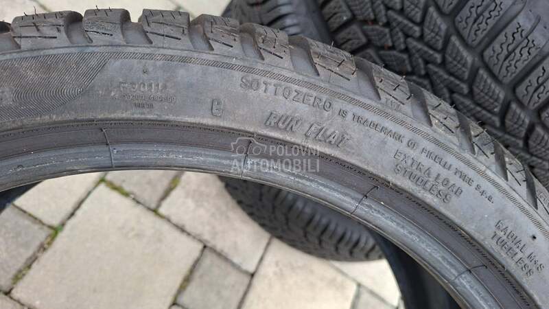 Pirelli 255/35 R19 Zimska