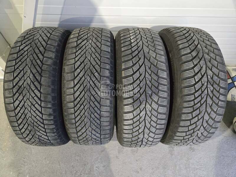 Continental 205/55 R16 Zimska