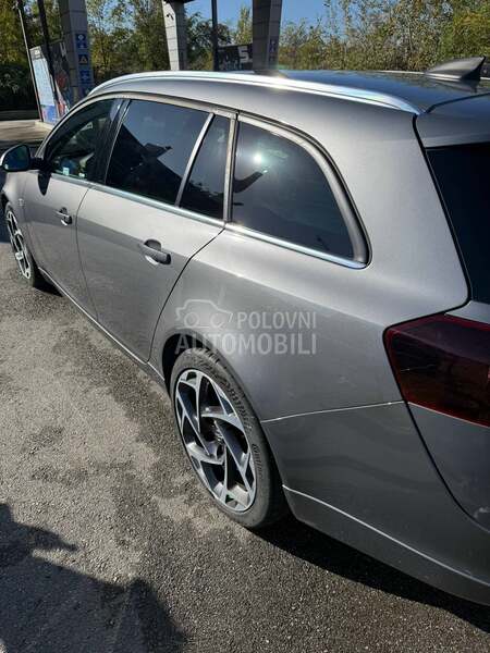 Opel Insignia 