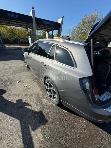 Opel Insignia 