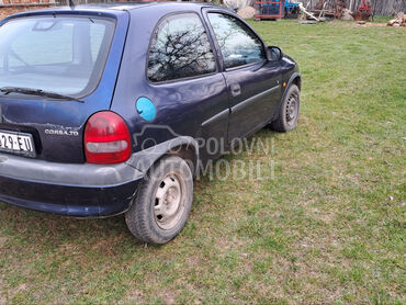 Opel Corsa B 