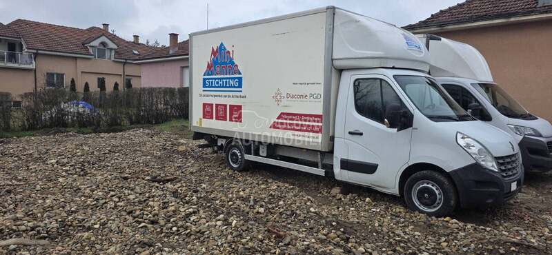 Renault Master 2.3 dCi RAMPA