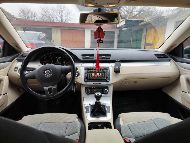 Volkswagen Passat CC 