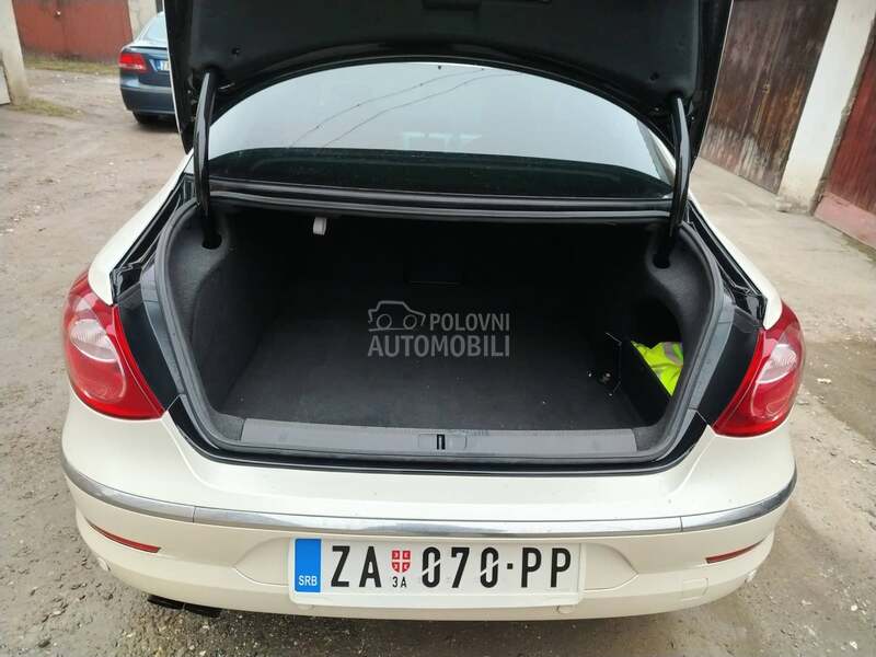 Volkswagen Passat CC 