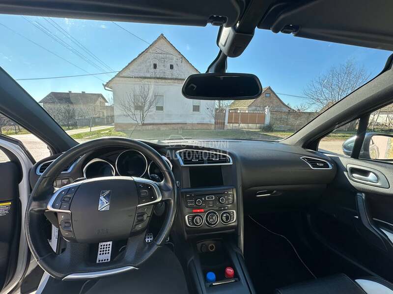 Citroen DS4 