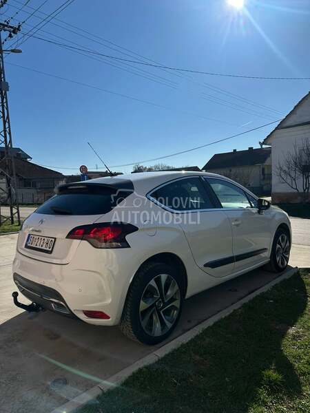 Citroen DS4 
