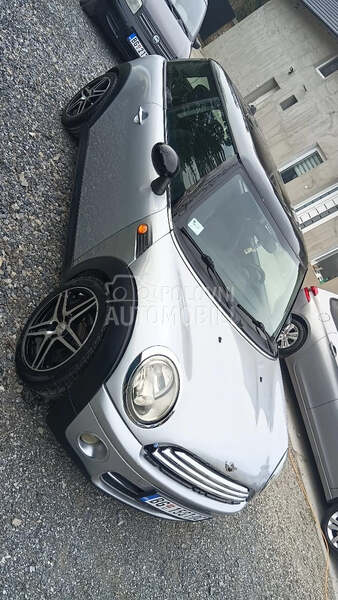 MINI Cooper 1.6